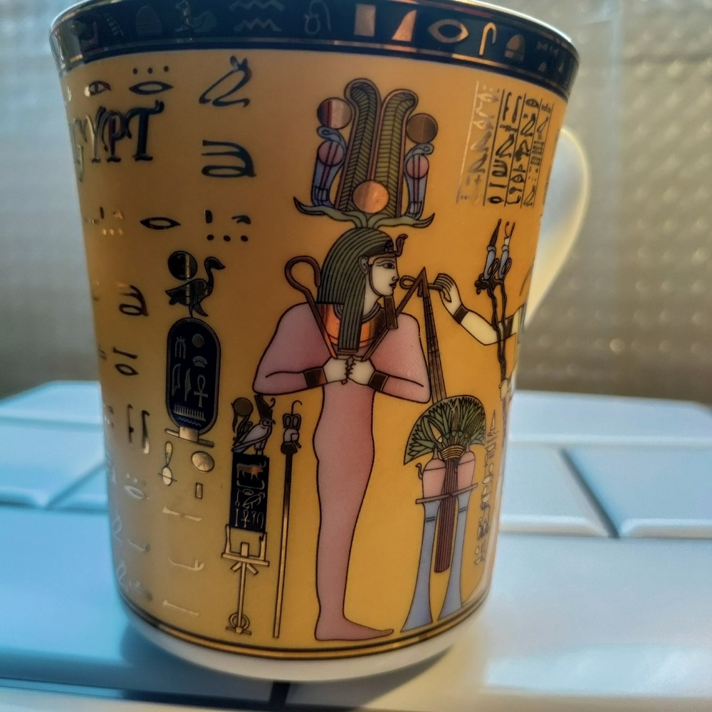 Egyptian hieroglyphics mug